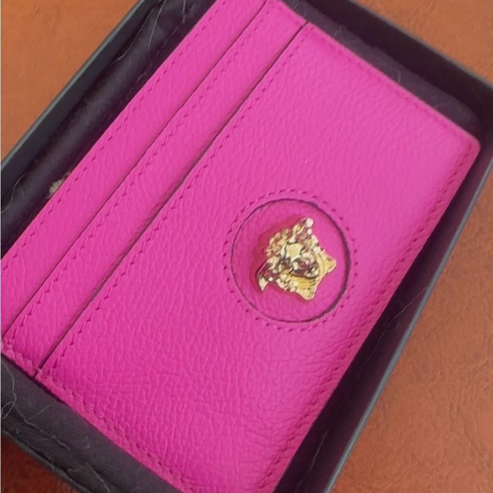 VERSAGE Leather Card Holder